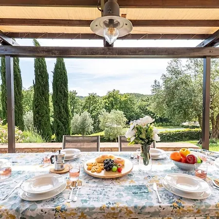 Minimal & Modern - In Arceno Estate